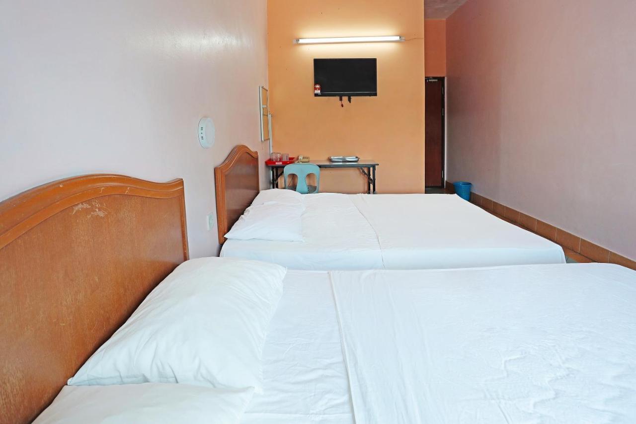 Oyo 90598 Living House C0 Ξενοδοχείο Κουτσίνγκ Εξωτερικό φωτογραφία